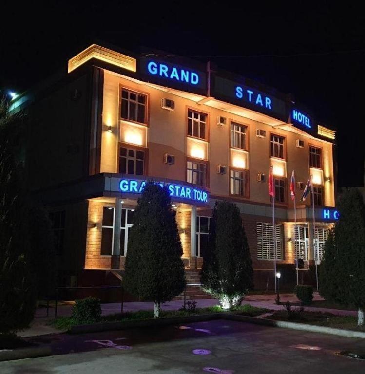 Grand Star Hotel Qarshi ภายนอก รูปภาพ